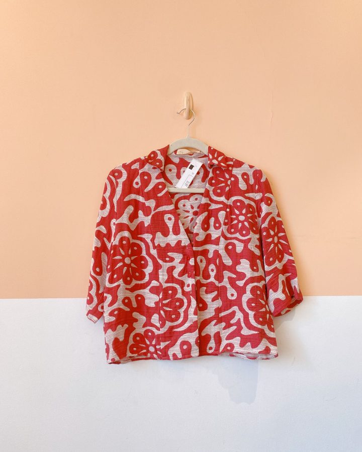 Camisa estampa vermelha A Niemeyer P