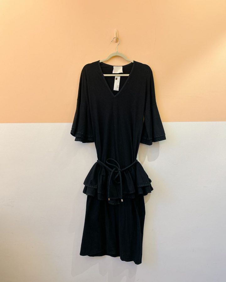 Vestido preto saia Paula Raia P