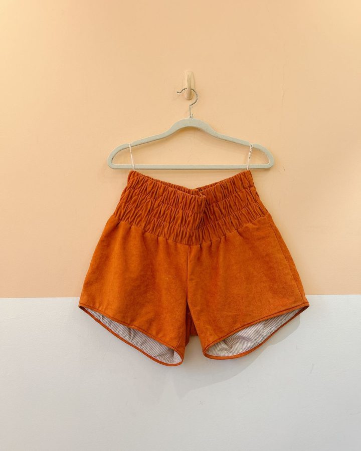 Short laranja suede A. Niemeyer 40