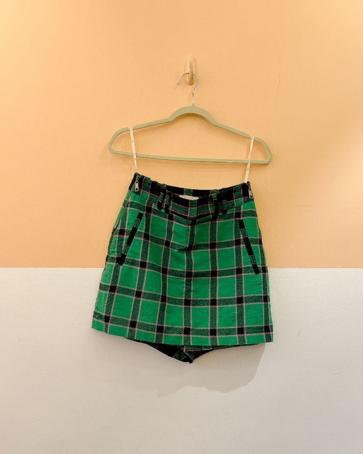 Short saia xadrez verde/rosa NV + Helena Bordon 36
