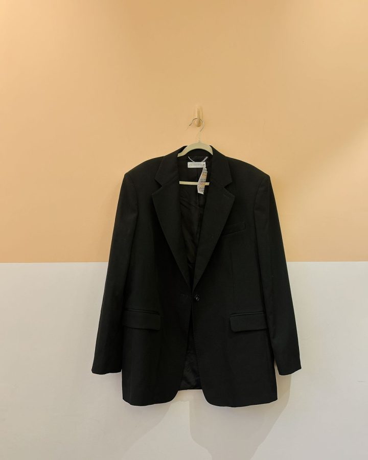 Blazer alongado over preto H&M e Stella McCartney M - G