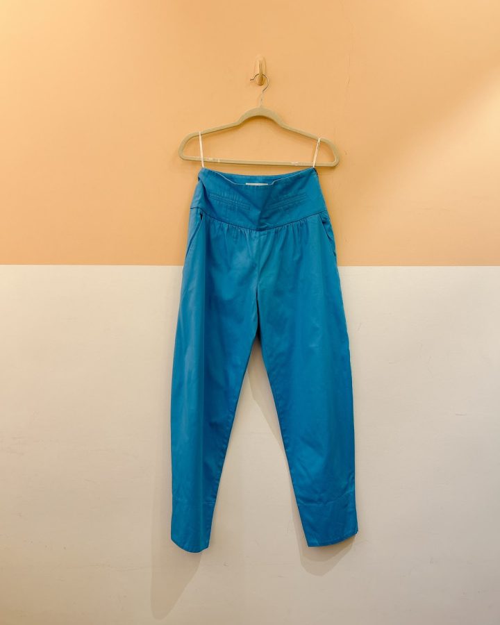 Calça azul pala Cris Barros 34
