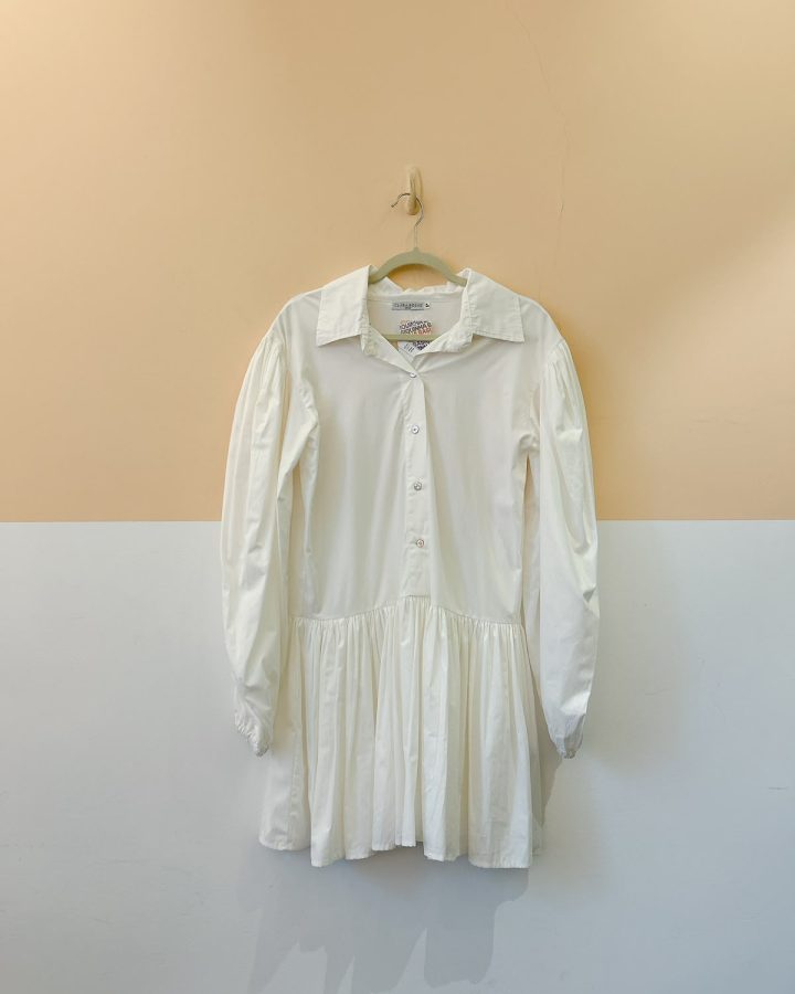 Vestido curto branco mangas Clara Rosas P