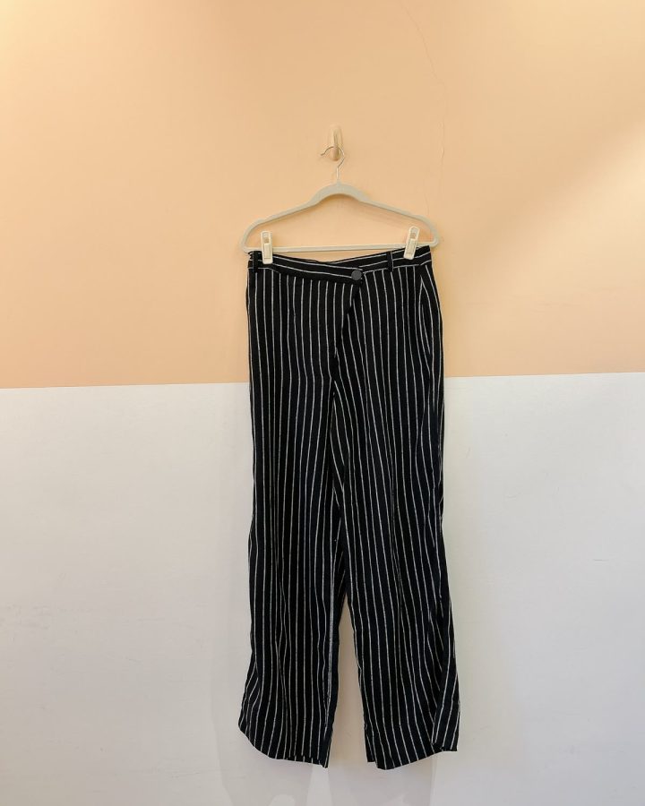 Calça preta listrada Dress To 40