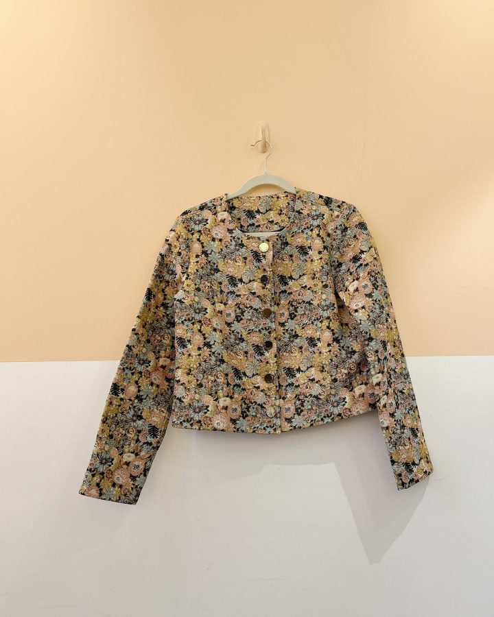 Casaco tecido flores Le Lis Blanc 42