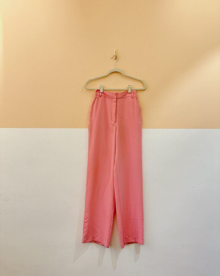 Calça social rosa Hering NV 34