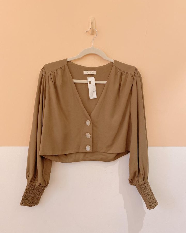 Blusa verde botões mangas NV P