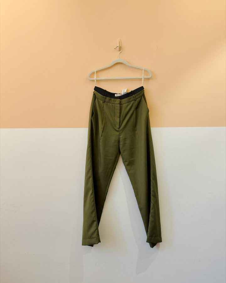 Calça verde cós duplo NV 32