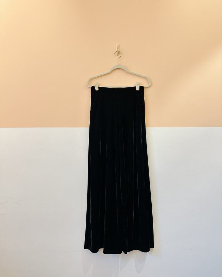 Calça preta veludo Dress To P