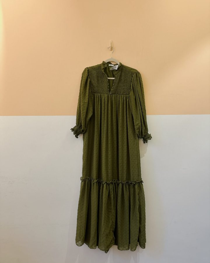 Vestido fluído verde bordados Loja 3 PP