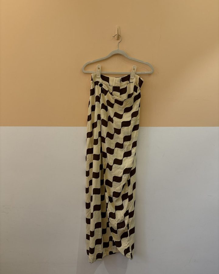 Calça estampa off marrom Dress To 38