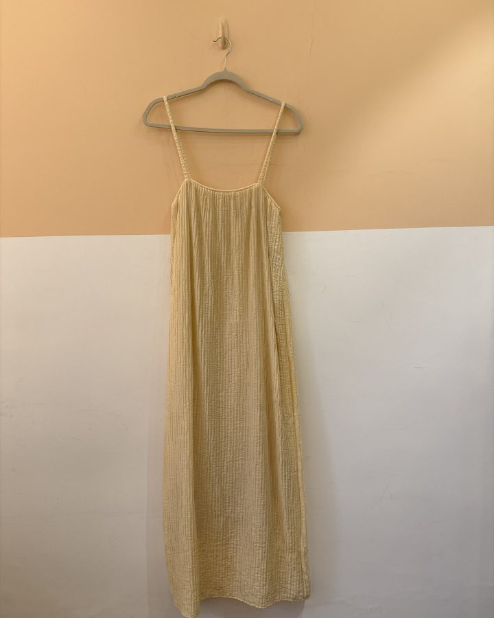 Vestido amarelinho plissado M. Loo M