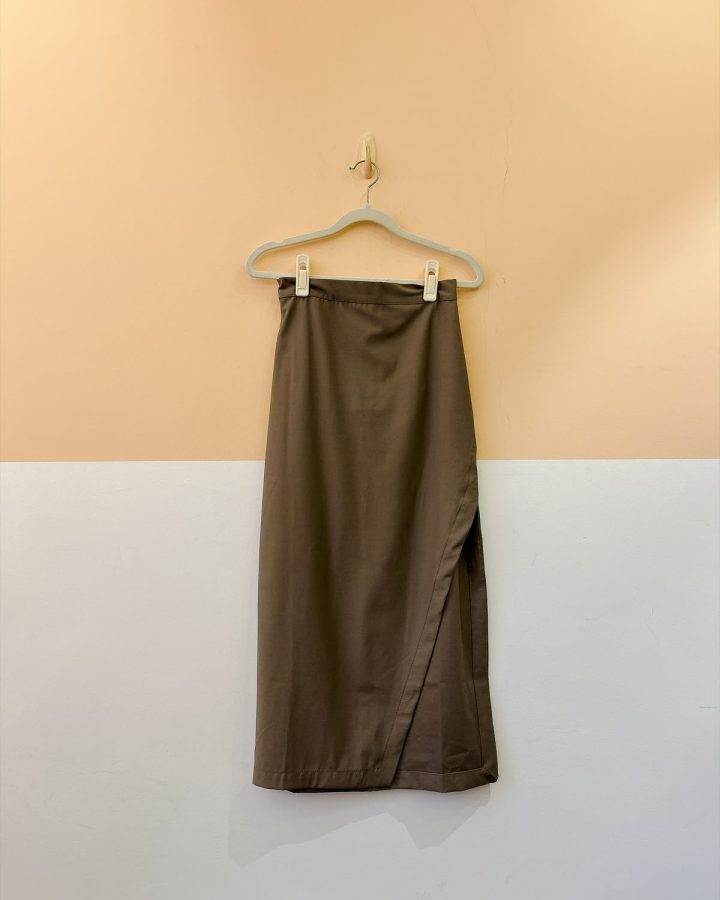 Saia midi verde Zen Closet PP