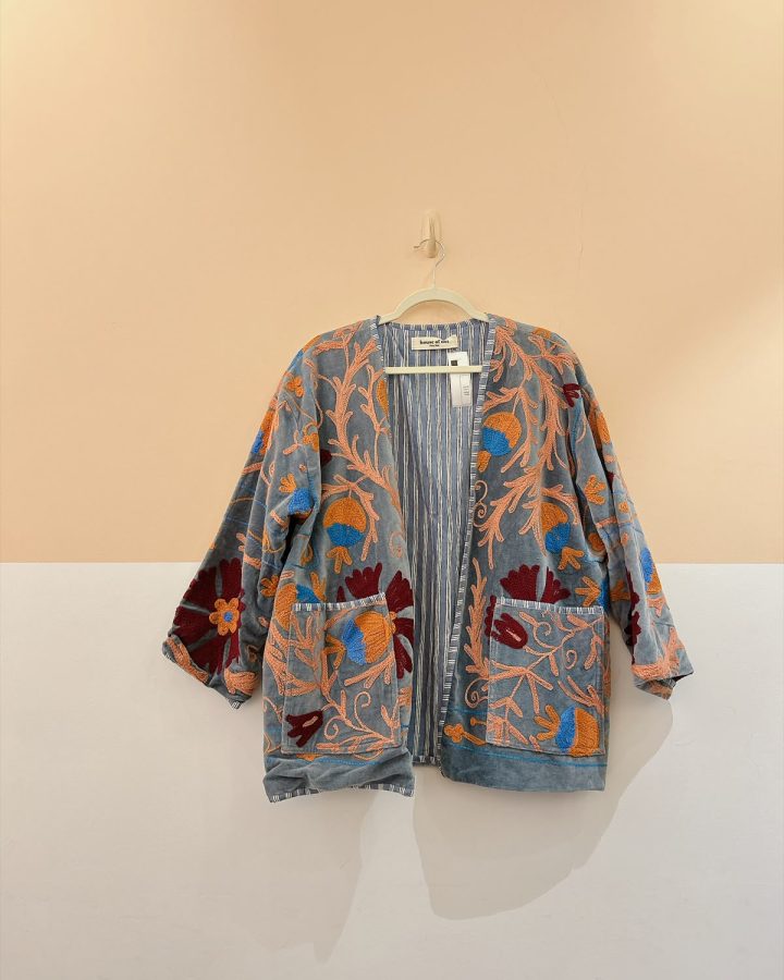 Kimono azul bordados veludo House of Dol U