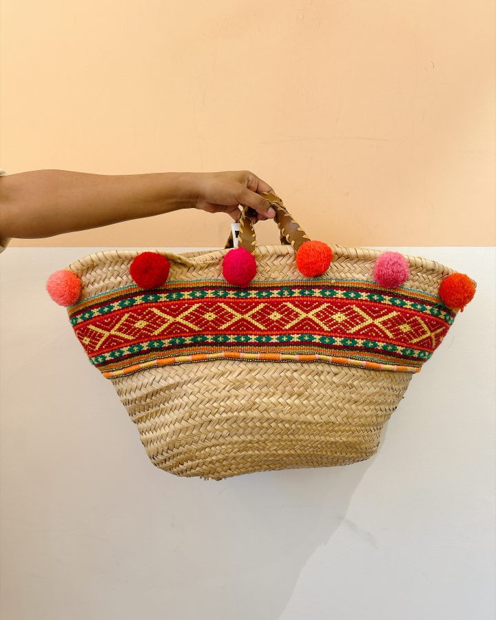 Bolsa palha pompom Kanta e Richards