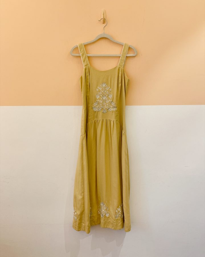 Vestido midi verde bordado Manu Manu 38
