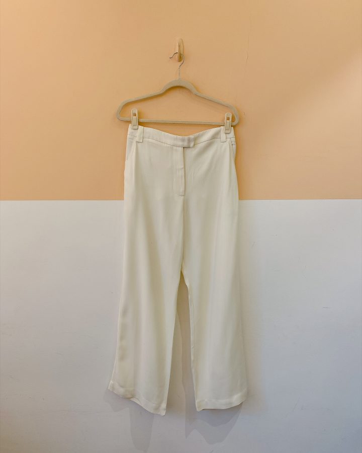Calça crepe off white Maria Filó 42