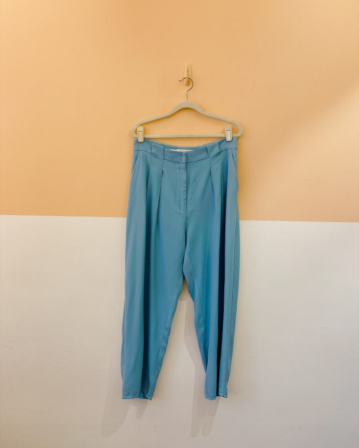 Calça azul bebê Cris Barros 40