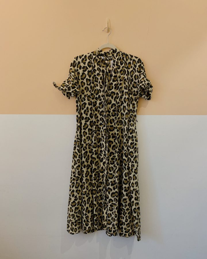 Vestido midi onça Zara M