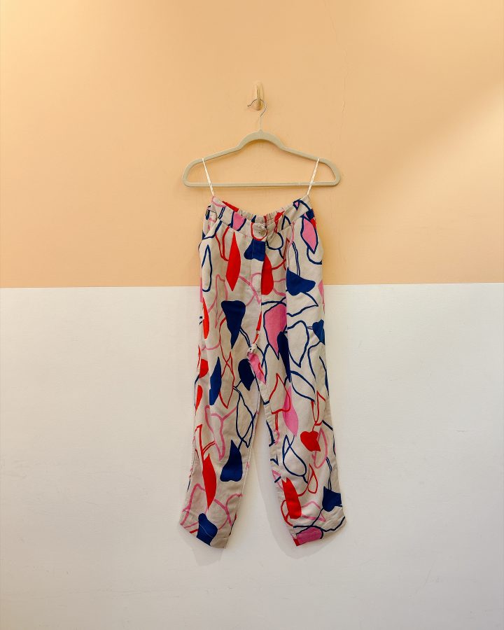 Calça cinza estampa Cantão 38