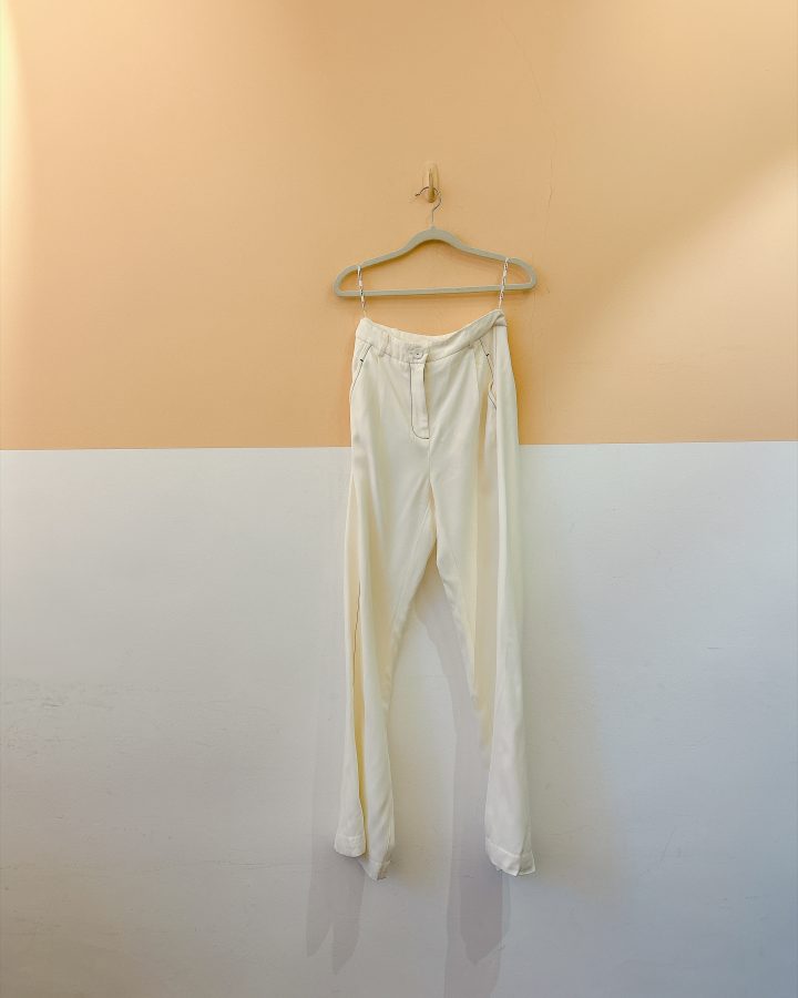 Calça branca viés preto Cris Barros 34
