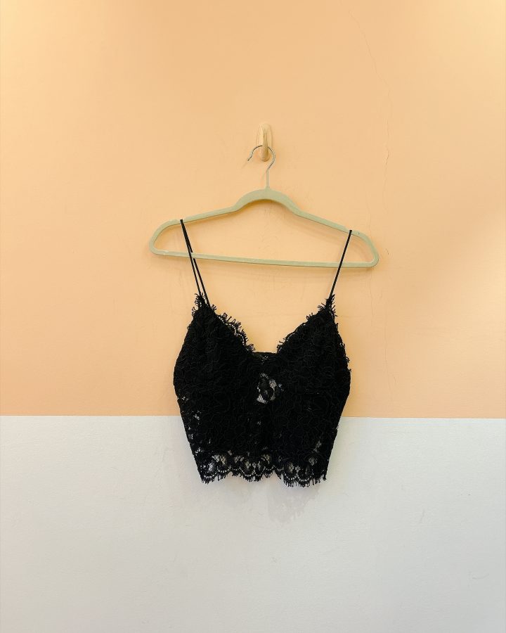 Top preto renda Zara M