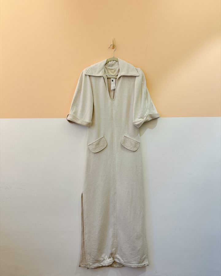 Vestido moletom off Framed PP