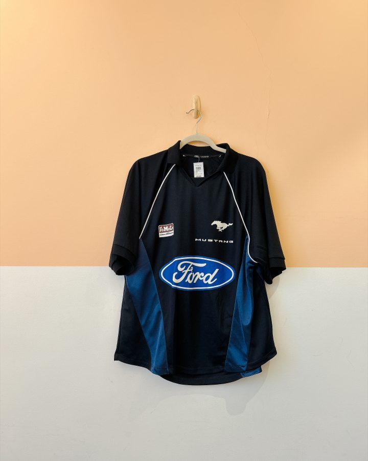 Tshirt preta ford Zara P