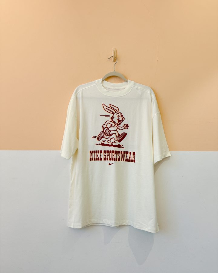 Tshirt off oversized Nike M