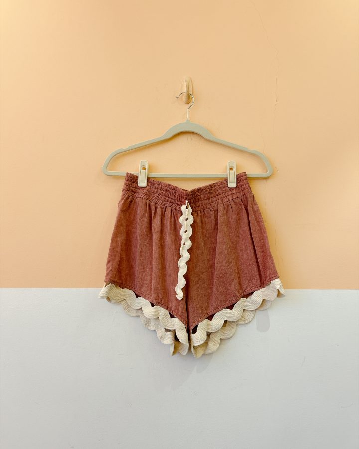 Short rose Pitta M