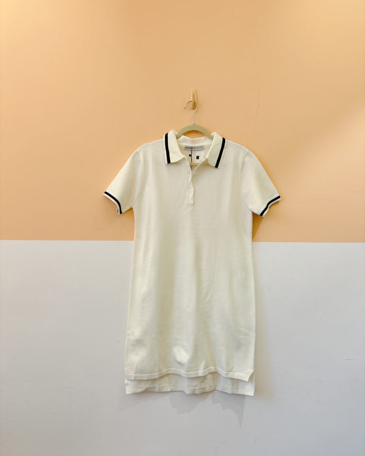 Vestido tricot branco detalhes Amaro P
