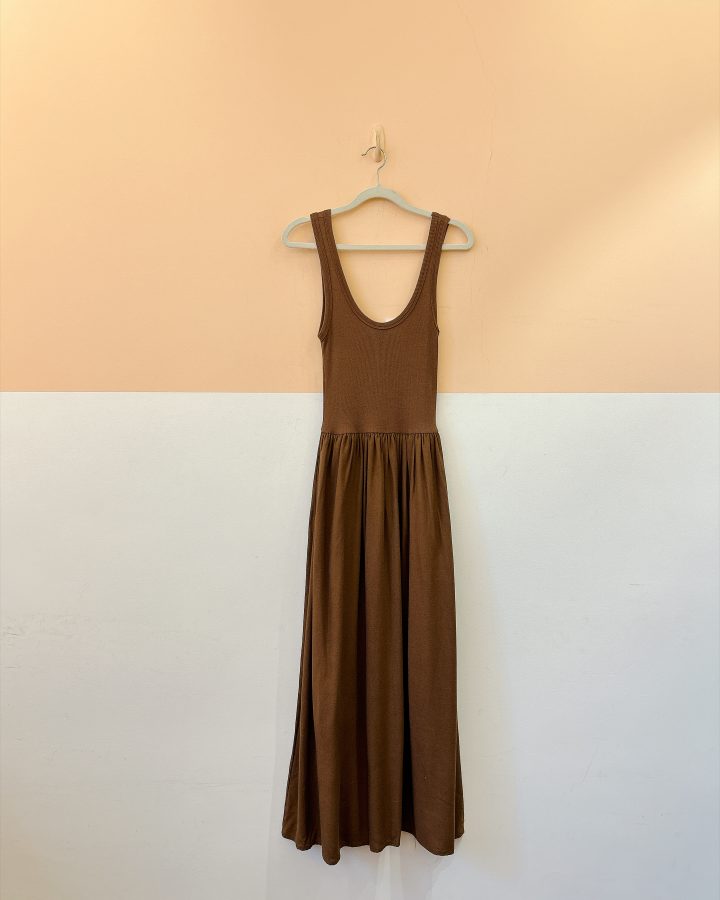 Vestido marrom regata C&A P