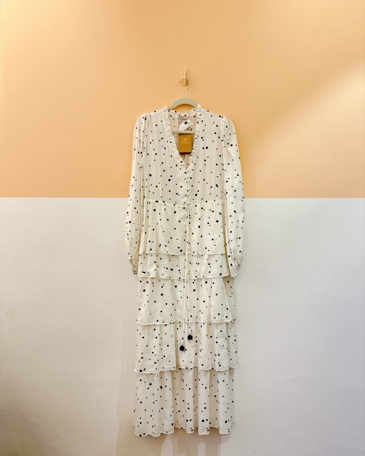 Vestido branco poás camadas Peepou P