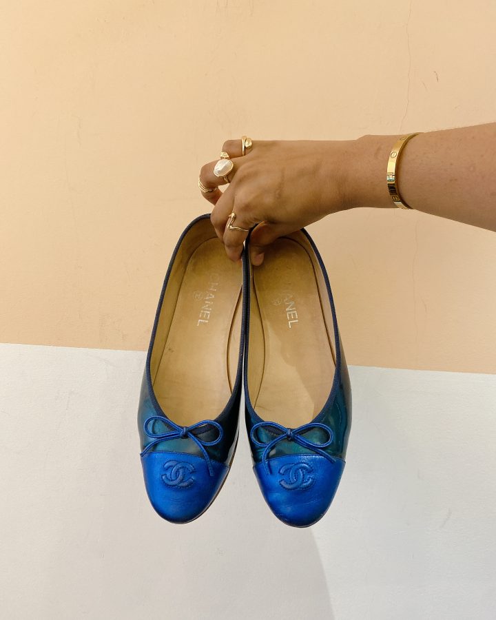 Sapatilha azul Chanel 38