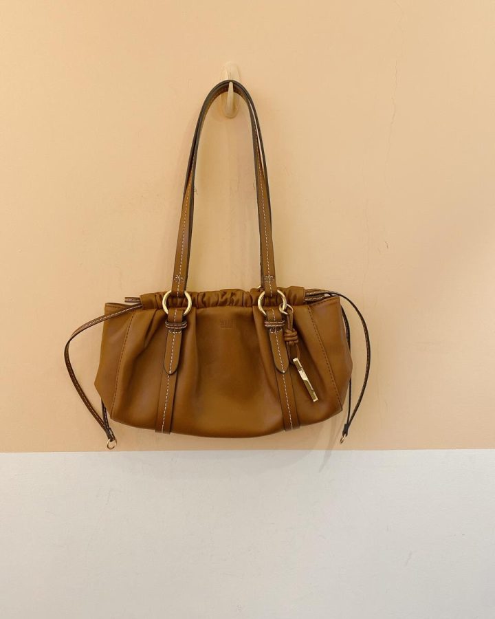 Bolsa soft marrom Santa Lolla
