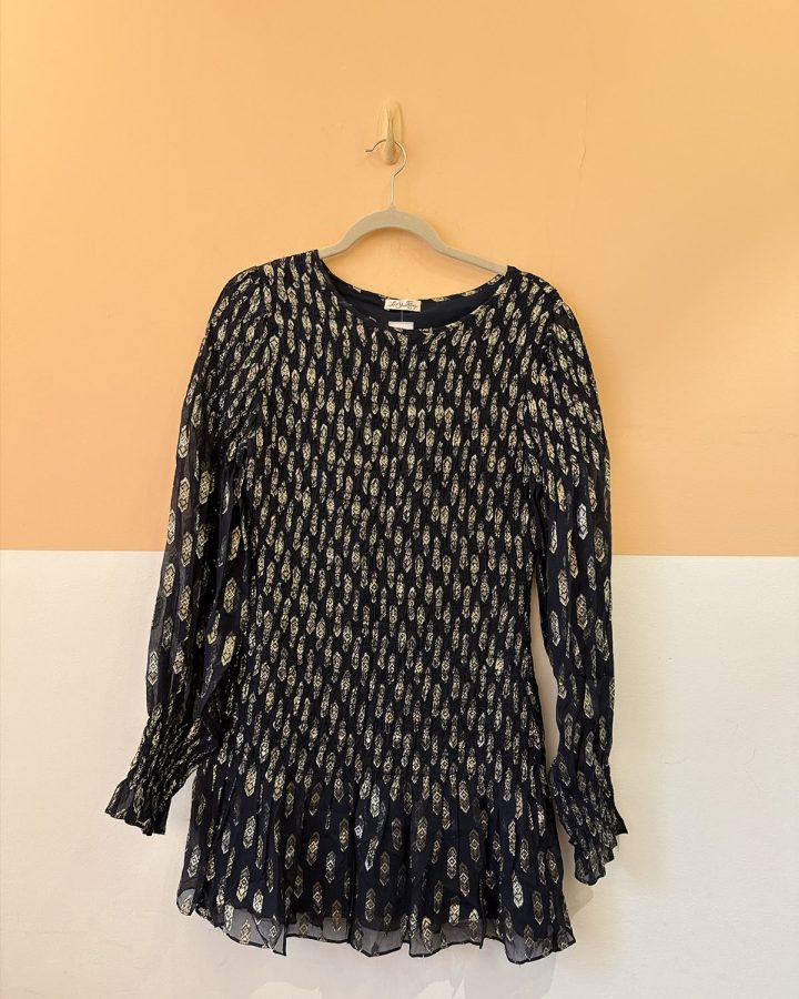 Vestido curto preto/dourado Love Shack Faray G