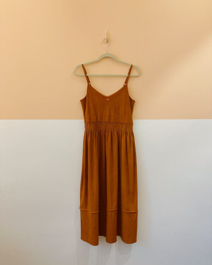 Vestido Suede Caramelo A Niemeyer P