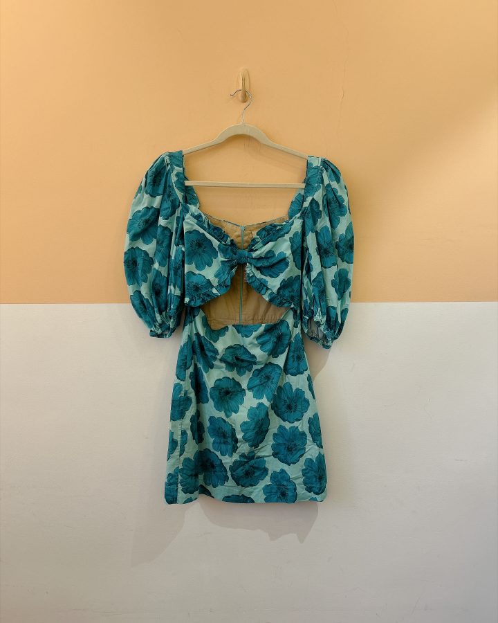 Vestido curto azul floral Adriana Degreas M