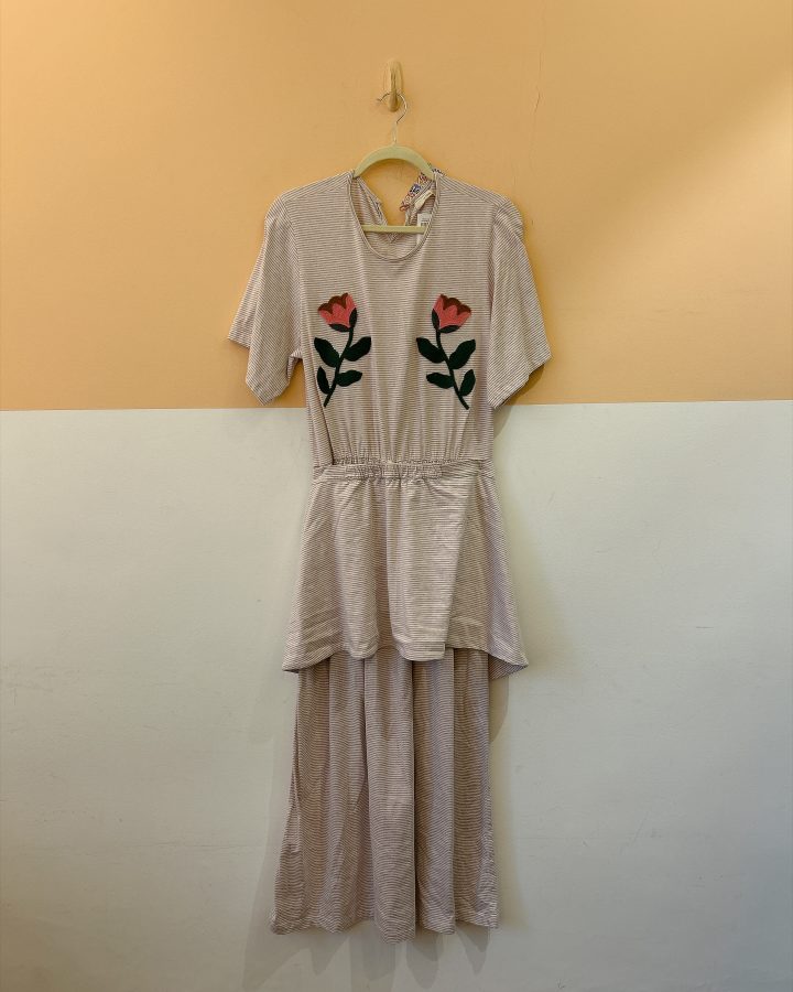 Vestido midi listrado lilás Missinclof G