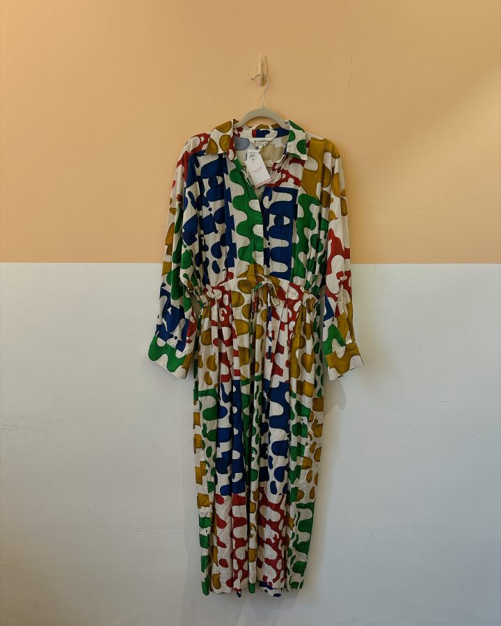 Vestido midi amplo colorido Maria Hoffman G